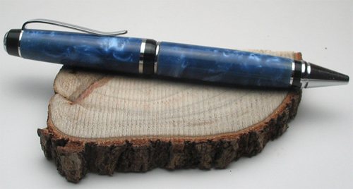 200562353348_Blue_Resin_Cigar.jpg