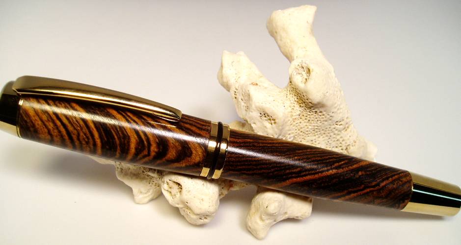 200571323314_gentleman%20bocote.jpg