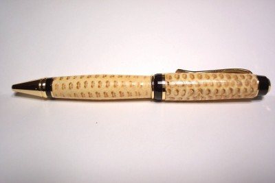 20057151054_CobCigar.jpg