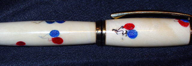 200582118485_Holly%20Pen%201_edited.jpg