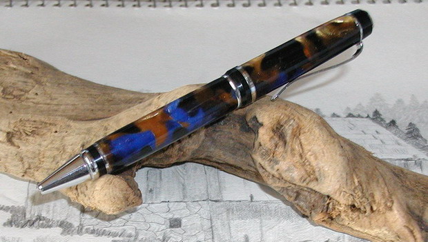 200583213942_451Blue%20n%20Gold%20Acrylic%20Cigar.jpg