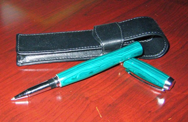 20061021151929_pen1.jpg