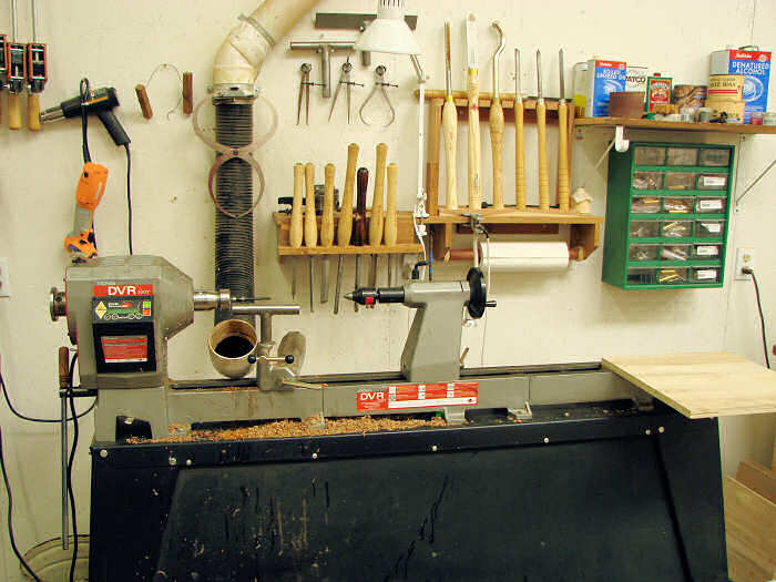 200610292077_Lathe1.jpg