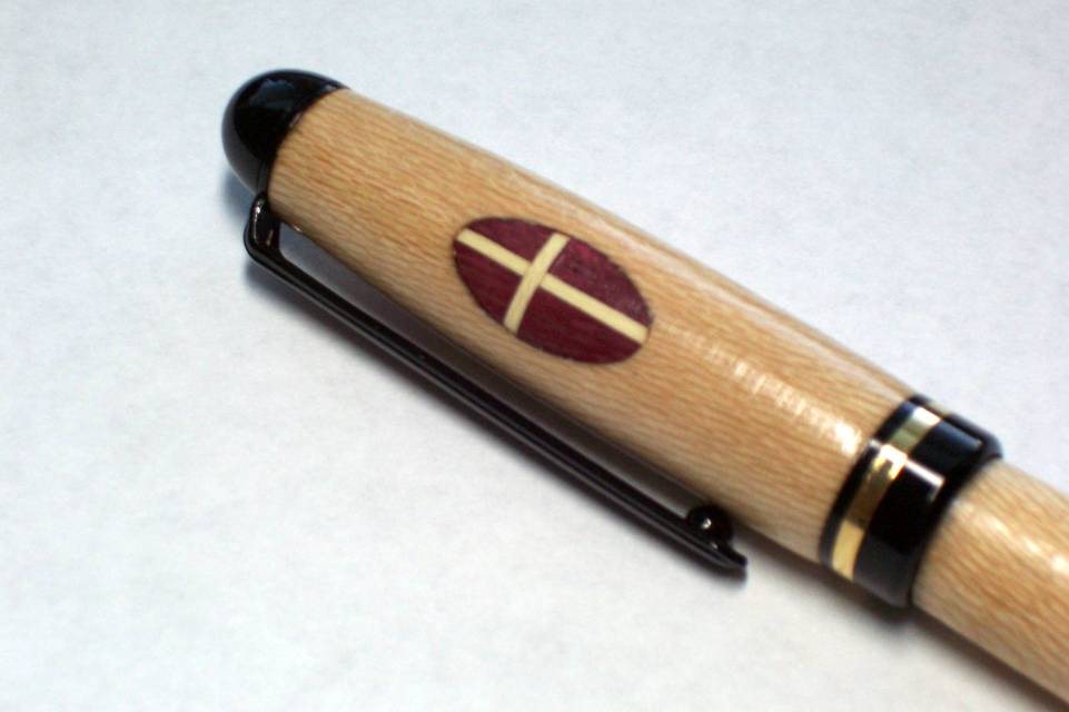 200611223125_Daniel%20Cross%20Pen%20Top.jpg