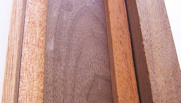 2006112315245_WalnutMahogany.jpg