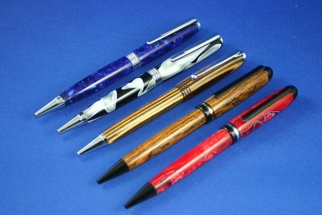 20061135146_seven%20mm%20pens%20small.jpg