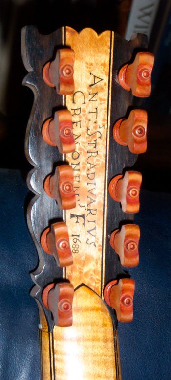 2006115144231_Strad-Guitar-0018.jpg