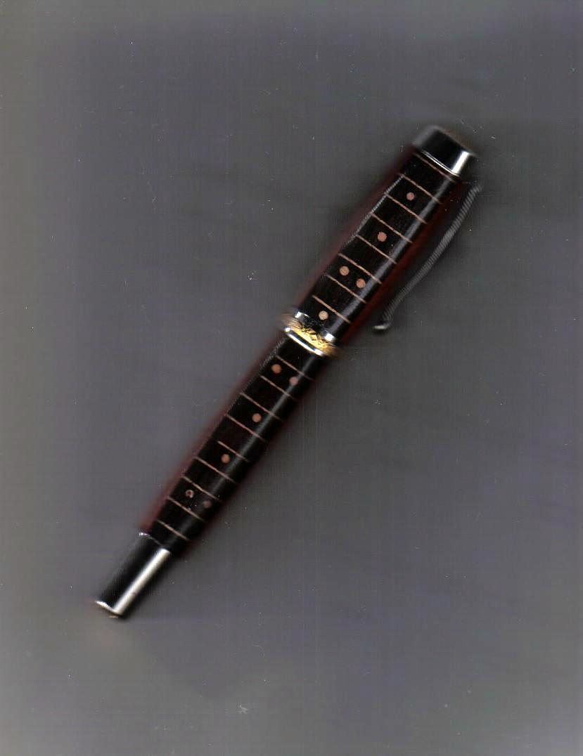 2006121135017_guitar%20pen.jpg