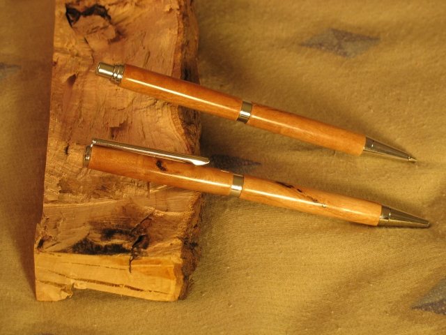 20061219114711_pens1.jpg