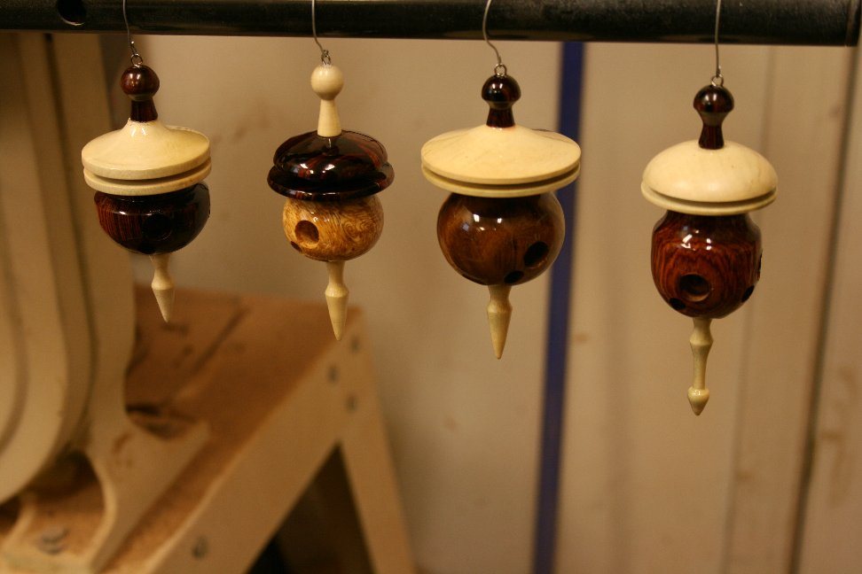 20061226141229_birdhouse%209.jpg