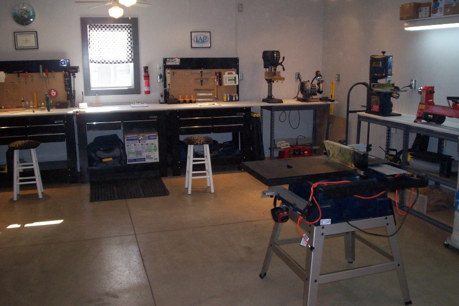 20061227224638_New%20Shop%206.jpg