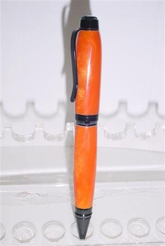 2006127215828_orangecigarnet.jpg