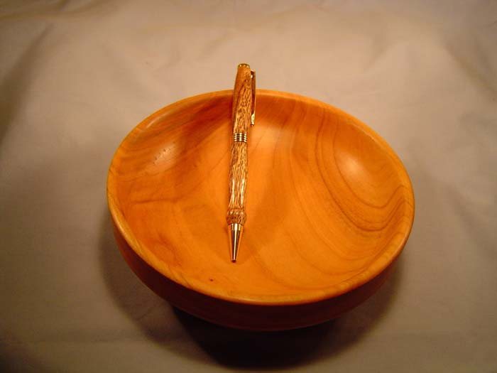 20061292432_monkeybowlsm.jpg