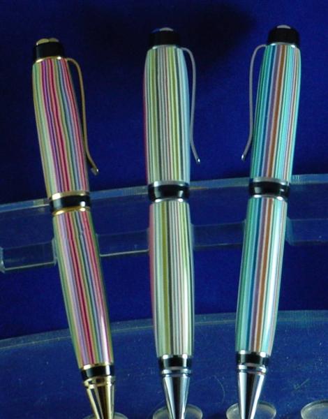 2006314171346_pens3linesnet.jpg