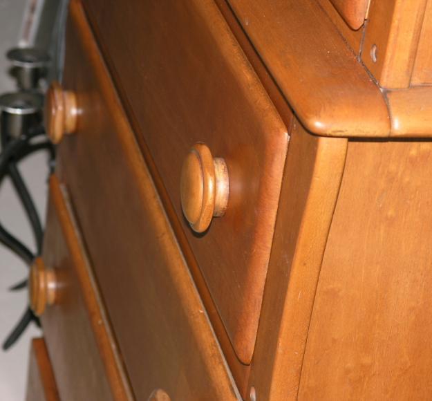 2006319231751_KNOBS.jpg
