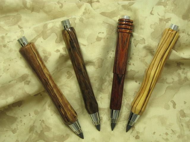 20063215255_pencils_carpenter.jpg