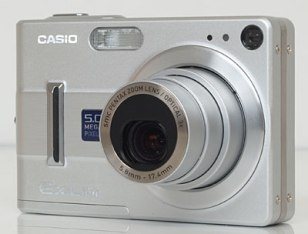 2006390153_camera-front-angled.jpg