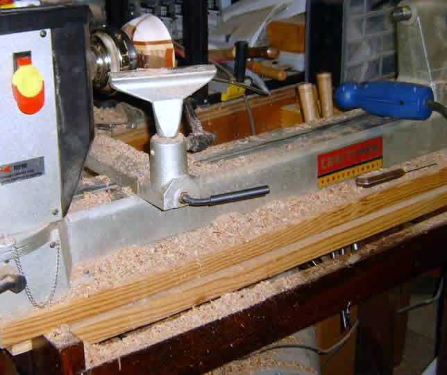 200641103729_lathe1.jpg