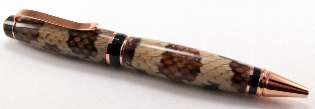 200642514140_BullCigar-1.jpg