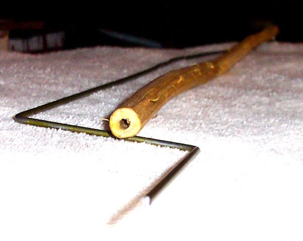 20064813857_Walnut-Pipe-Stem-003.jpg