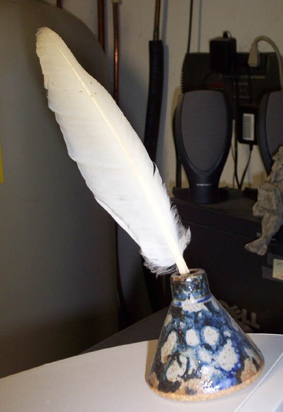 2006515132814_quill%20pen.jpg