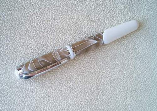 200661431213_baron%20chr%20rb%20acrylic%20corian.jpg