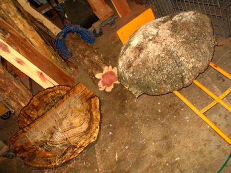 2006623193151_half3.jpg