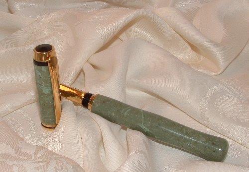 2006715164012_corianbarongreen3.jpg