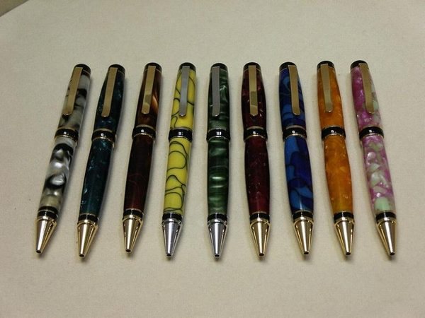 2006719134920_Plastic_Pens.jpg