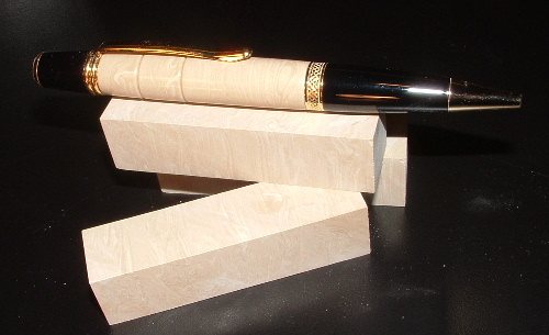 200673023478_2006beigecorian.jpg