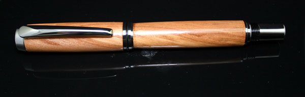 200681012052_NZMysteryBlkTiBaron.jpg