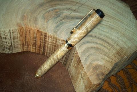20068223951_Cl%20Am%20fp%20curly%20myrtle%20burl.jpg