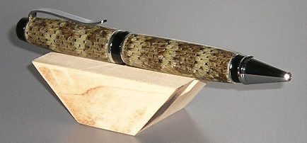 20068252306_cigsnake1.jpg