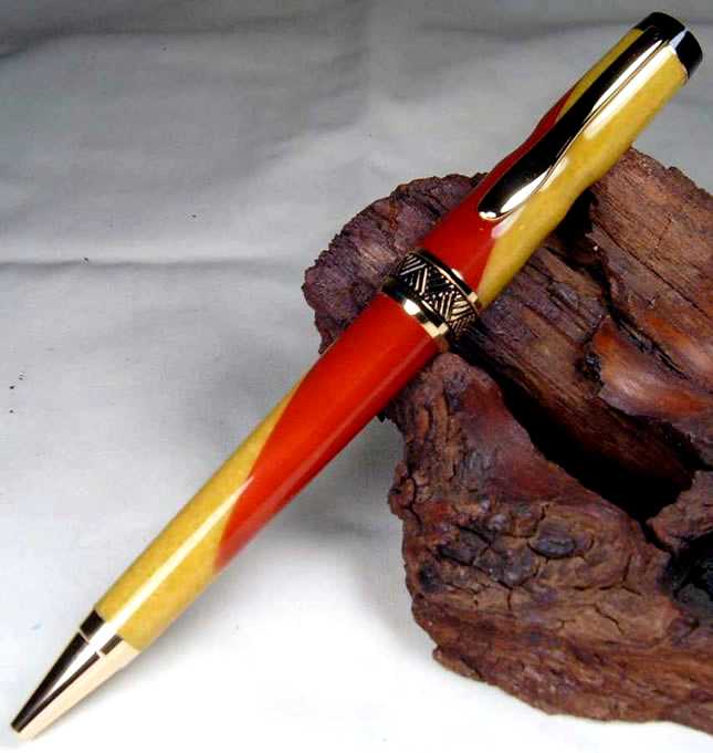 2006843422_perfectUG_maroongoldPR.jpg