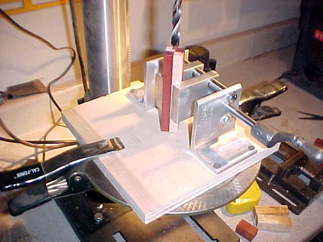 2006921123233_vise1.jpg