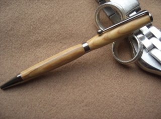 2006921818_olive1.jpg