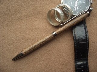 20069218621_black%20walnut%202.jpg