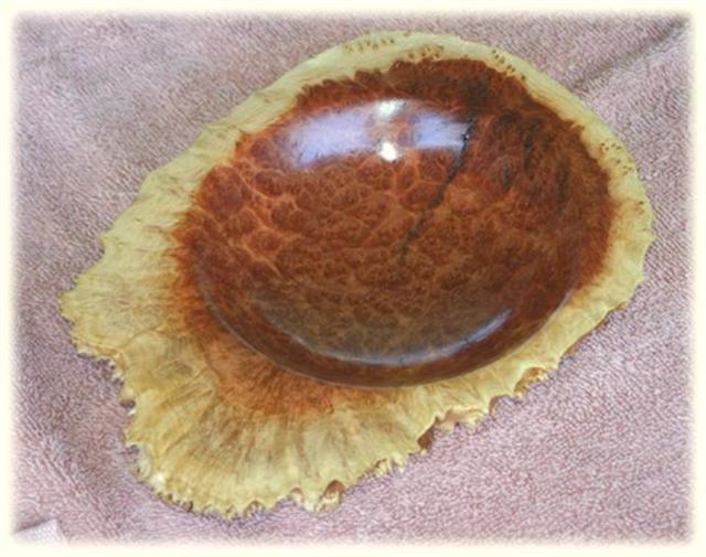 200692854023_red%20mallee%20burl%20cap%20bowl%201.jpg