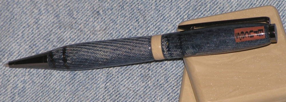 2007101122113_BrucesPen1.jpg
