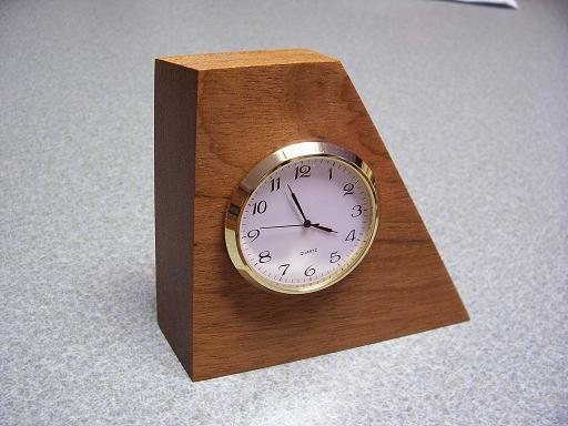 2007101511746_desk%20clock.jpg