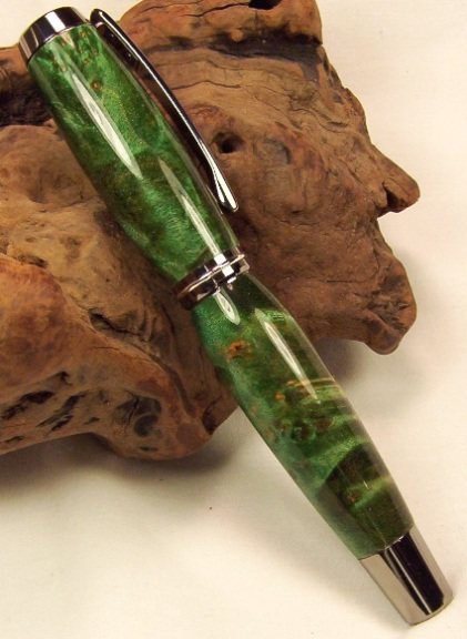 20071027144226_jr%20gent%20green%20maple%20burl.jpg