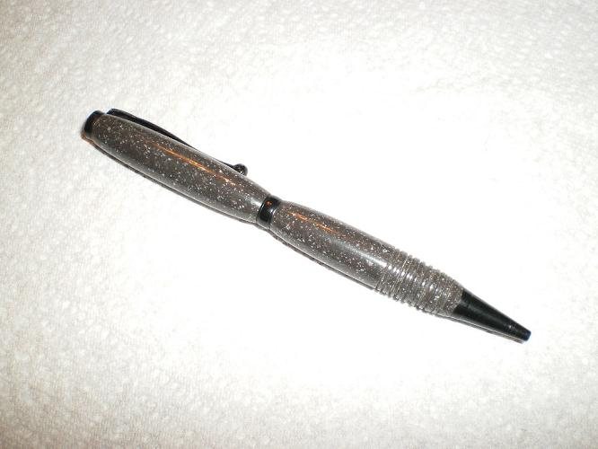 2007111182035_tactical%20pen2.jpg
