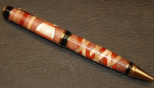 200711143270_pen1.jpg