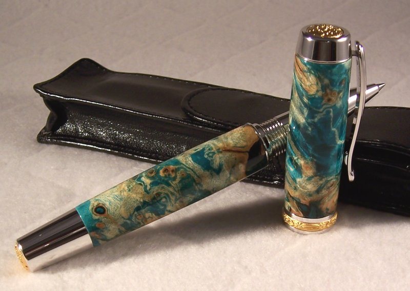 20071115303_teal%20burl%20statesman.jpg