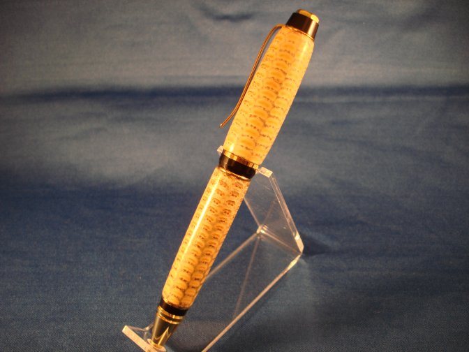 200711511428_Corn_cob_cigar.jpg