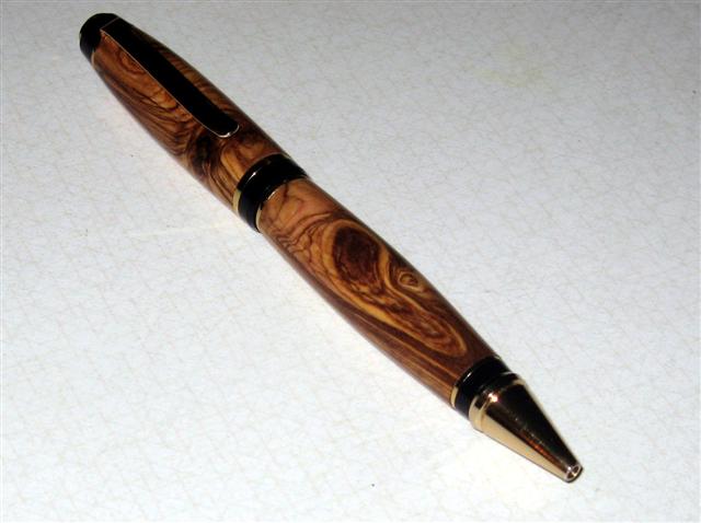 20071204257_cigar.jpg