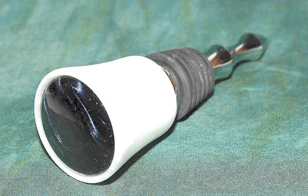 2007121144946_stopper.jpg