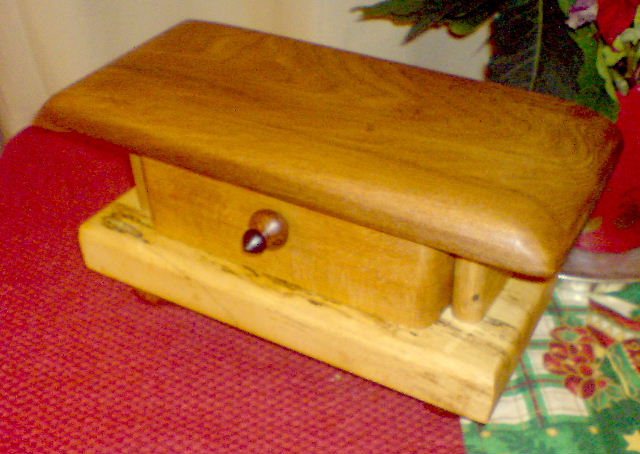 2007121822436_mantel%20box%202.jpg