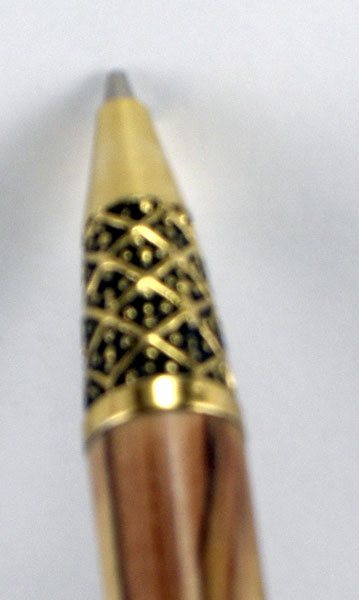 200712773827_bow_medic_a_Pencil_closeup.jpg