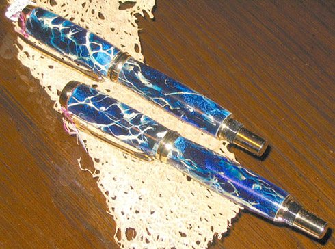 2007225131551_blue1.jpg